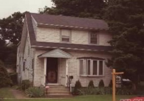 31 Smith St, Amityville, New York 11701, ,Residential,Sold,Smith St,1038