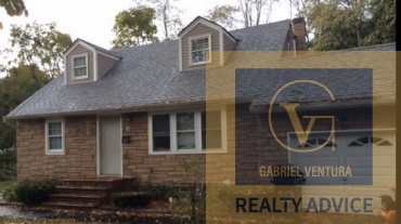 92 Smith St, Amityville, New York 11701, ,Residential,Sold,Smith St,1039